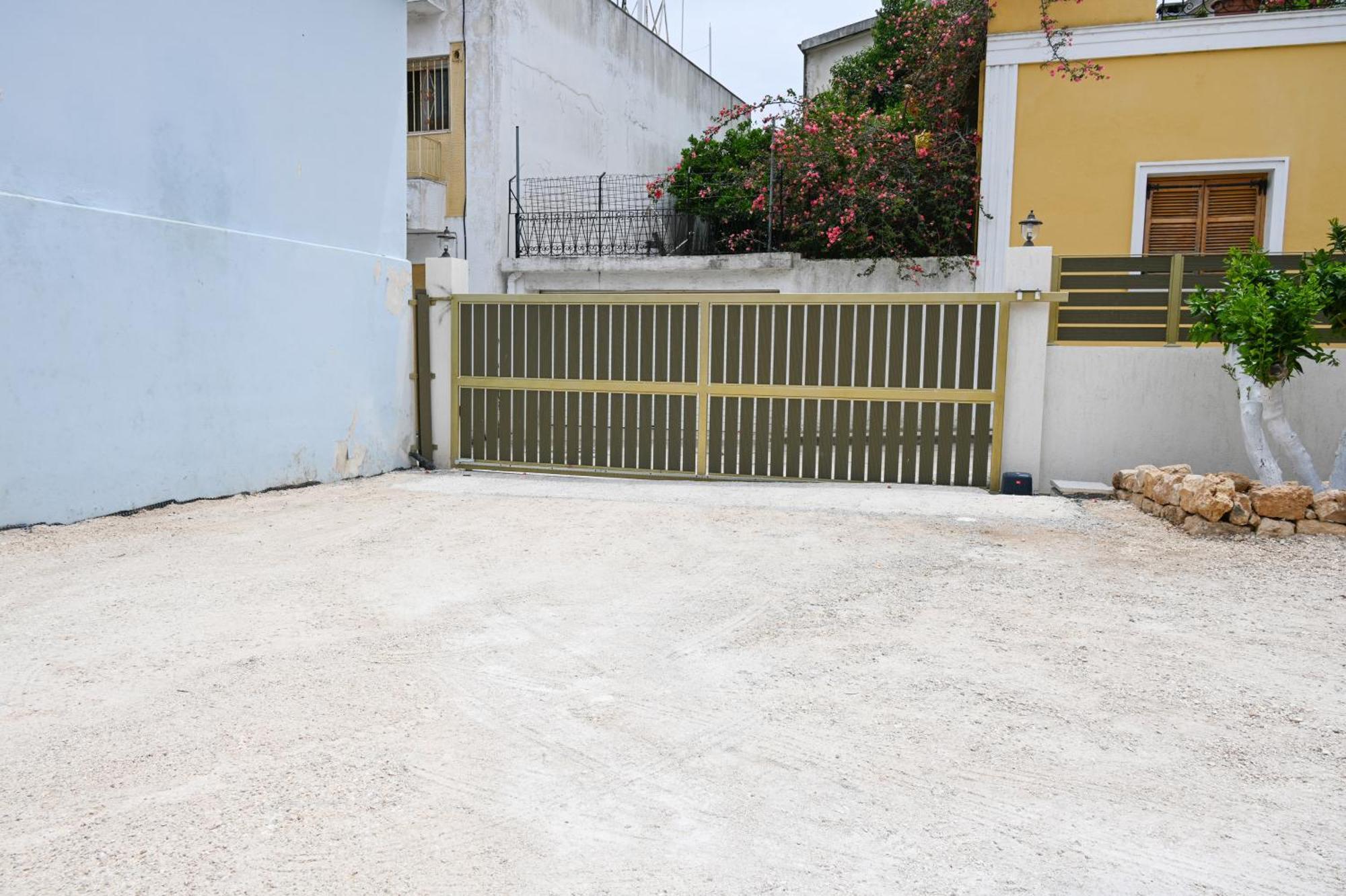 Vivis Hub Aparthotel Argostoli  Exterior photo
